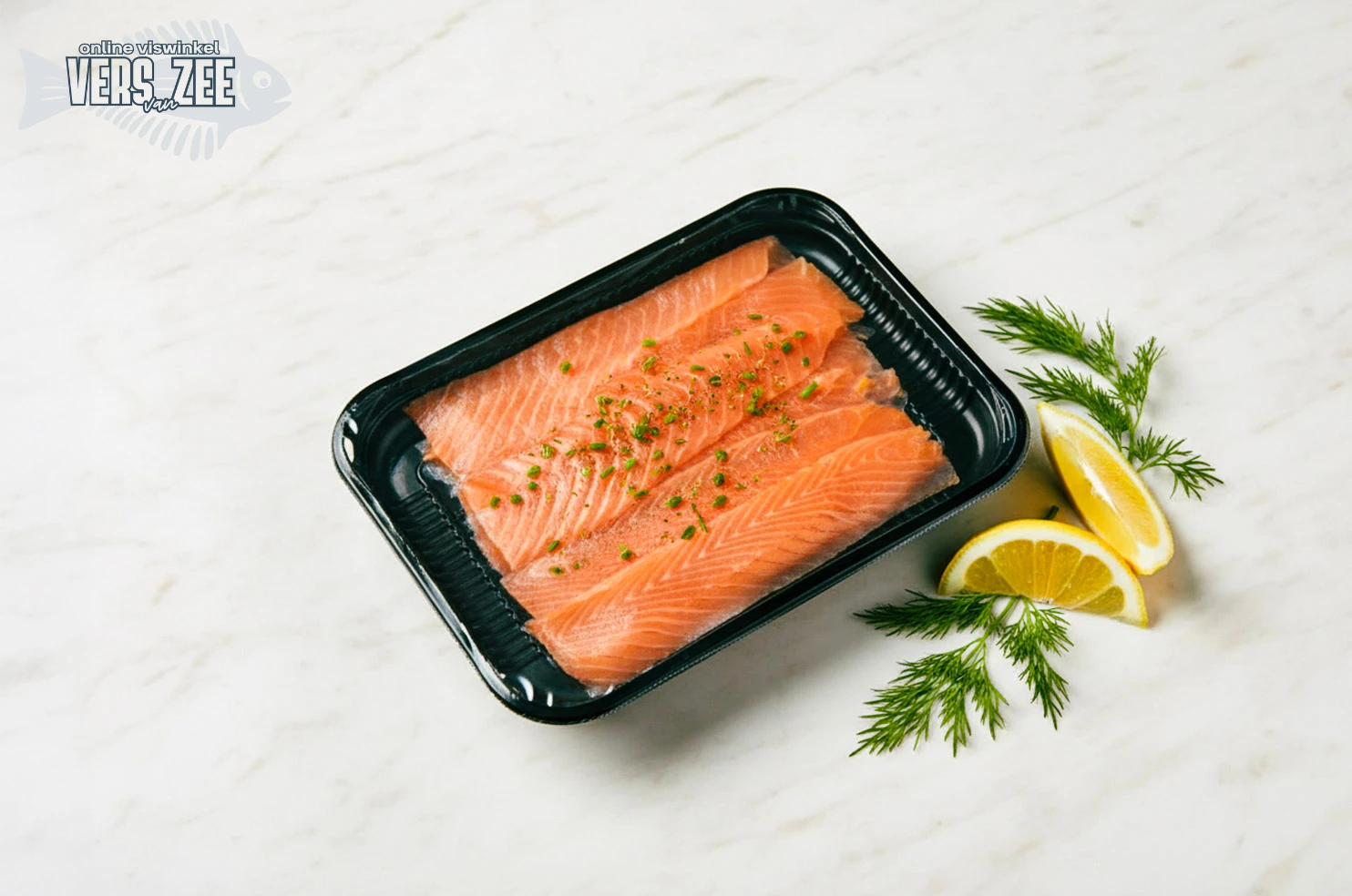 Gerookte zalm met citroen en dille